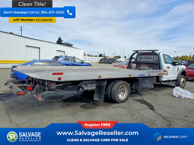 Used 2017 Ford F550 4x4 Regular Cab Super Duty image 4