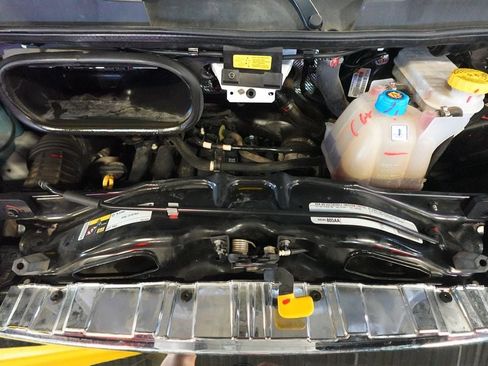 Used 2023 RAM ProMaster 3500 w/ Lane Management Group FWD image 26