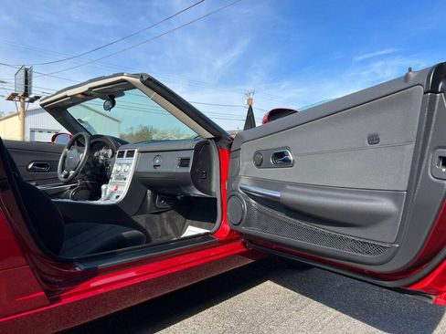 Used 2007 Chrysler Crossfire Convertible w/ Special Edition Group RWD image 27