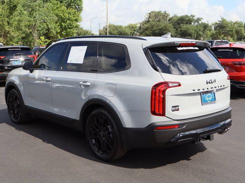 Used 2022 Kia Telluride SX w/ Nightfall Edition Package AWD/4WD image 7