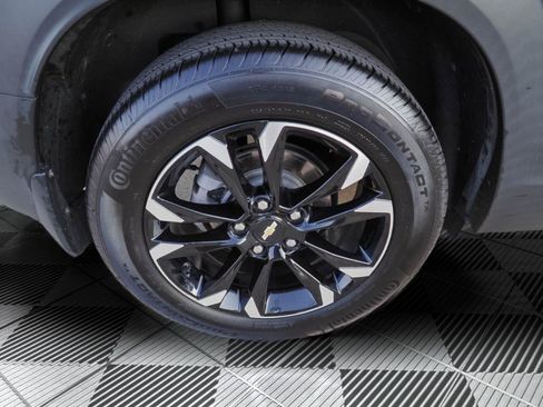 Used 2023 Chevrolet TrailBlazer LT w/ LPO, Blackout Package FWD image 35