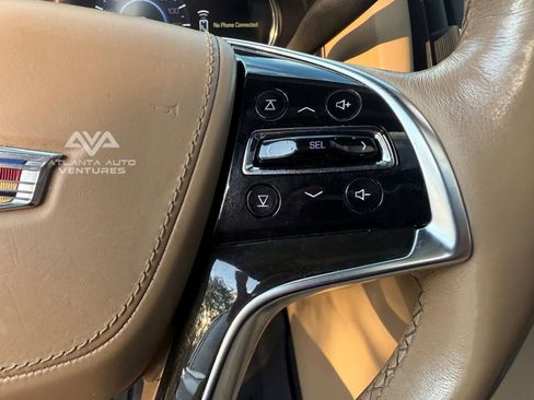 Used 2019 Cadillac Escalade Platinum image 46