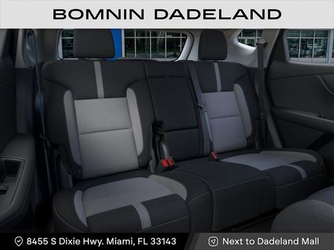 New 2025 Chevrolet Blazer LT image 18