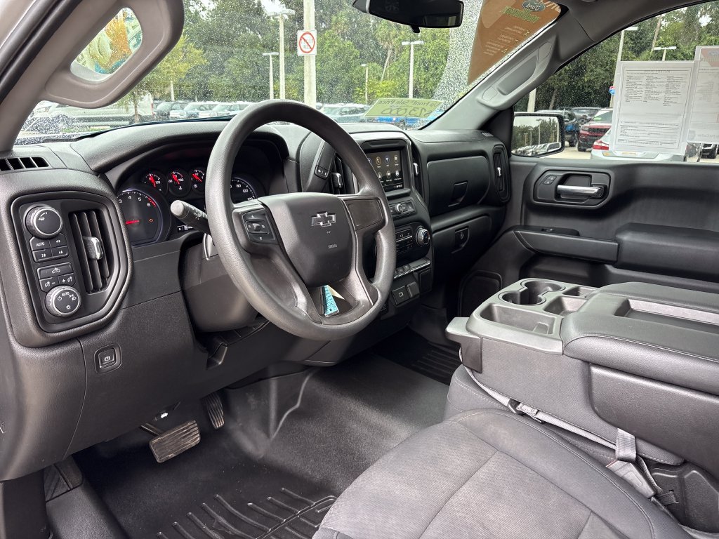 Used 2019 Chevrolet Silverado 1500 Custom Trail Boss w/ Custom Convenience Package AWD/4WD image 6