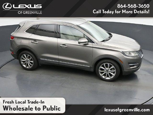 Used 2017 Lincoln MKC Select w/ Select Plus Package FWD image 24
