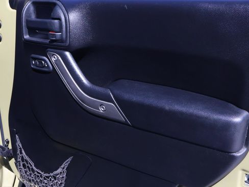 Used 2013 Jeep Wrangler Sport image 14