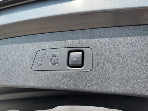 Used 2022 Lincoln Corsair FWD image 6