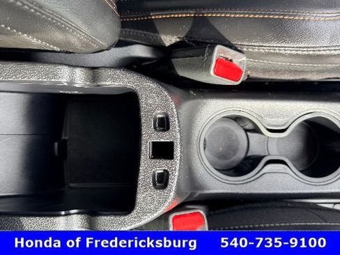 Used 2018 Jeep Compass Limited w/ Navigation Group AWD/4WD image 29