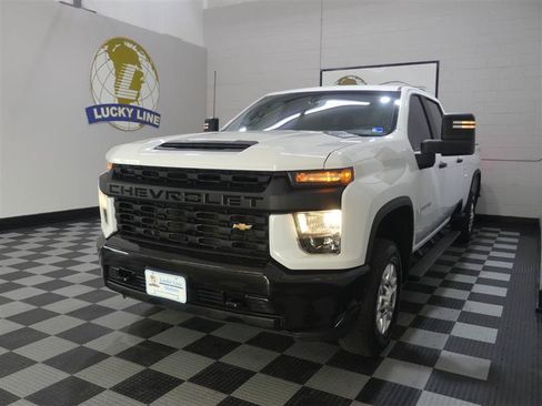 Used 2020 Chevrolet Silverado 2500 W/T w/ WT Convenience Package AWD/4WD image 4