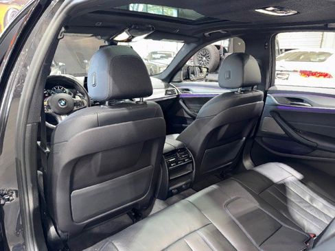 Used 2019 BMW 530i M Sport & Premium Pkg $62K MSR w/ M Sport Package image 10