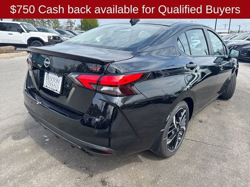 New 2025 Nissan Versa SR w/ Trunk Package image 9