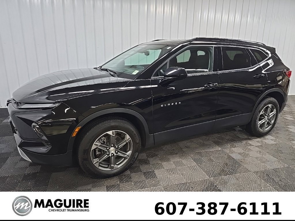 Used 2023 Chevrolet Blazer LT w/ Convenience Package AWD/4WD image 6