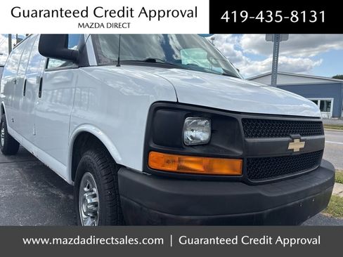 Used 2016 Chevrolet Express 2500 Extended image 1