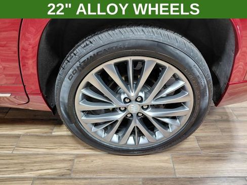 Used 2025 Buick Enclave Avenir AWD/4WD image 18
