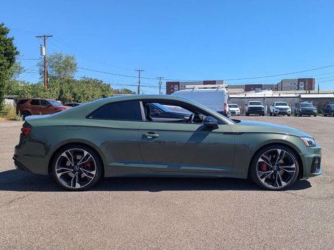 Used 2022 Audi S5 Premium Plus w/ Premium Plus image 2