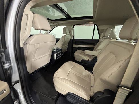 Used 2024 Ford Expedition Max Limited image 47