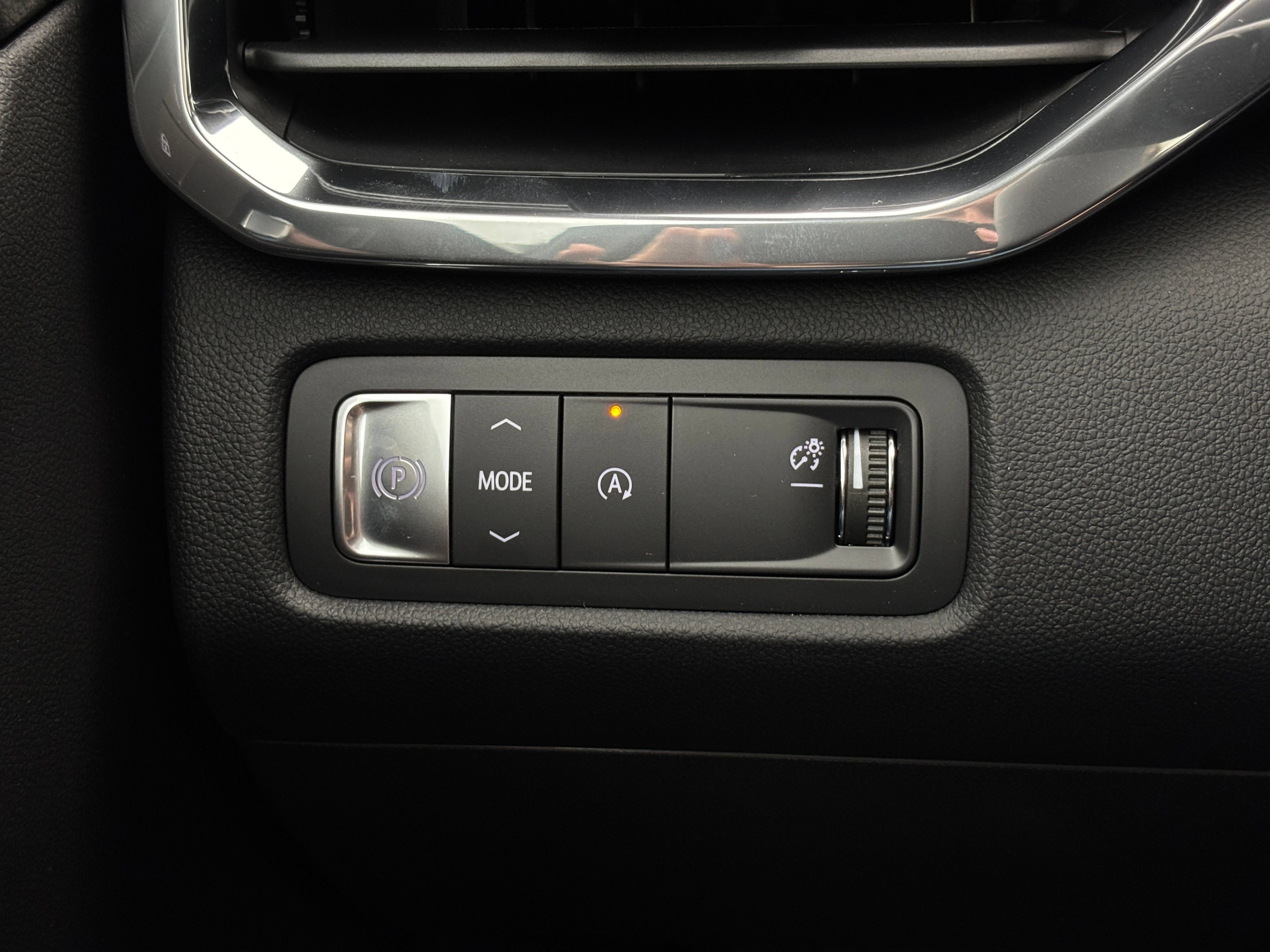 New 2026 GMC Acadia Elevation w/ Black Edition FWD image 24