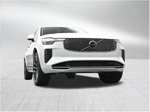 New 2026 Volvo XC90 T8 Ultra w/ Protection Package Premier AWD/4WD image 27