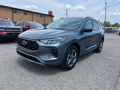 Certified 2024 Ford Escape ST-Line w/ Tech Pack #1 AWD/4WD image 27