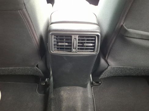 Used 2019 Nissan Rogue Sport S w/ Appearance Package FWD image 20