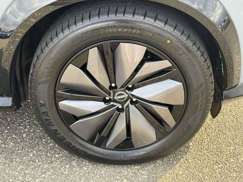 Certified 2024 Nissan Ariya FWD image 9