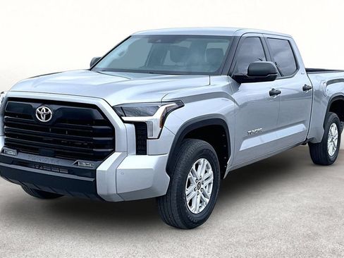 Used 2024 Toyota Tundra SR5 AWD/4WD image 13