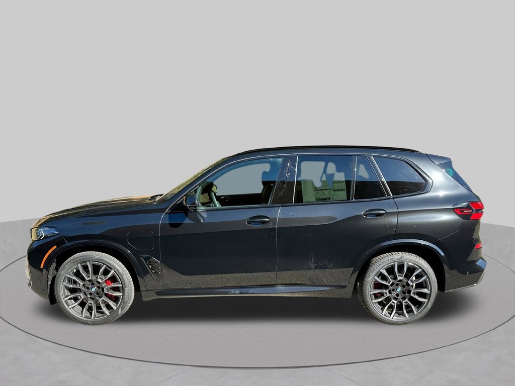 Used 2026 BMW X5 xDrive50e w/ M Sport Package AWD/4WD image 6