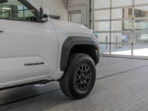 Used 2025 Toyota Tacoma PreRunner RWD image 26