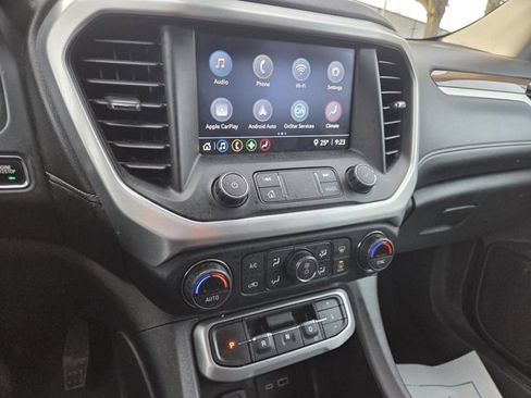 Used 2021 GMC Acadia SLE w/ Driver Convenience Package image 9