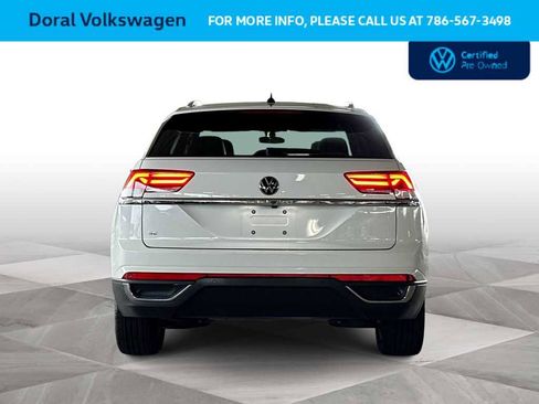 Certified 2023 Volkswagen Atlas Cross Sport SE FWD image 7