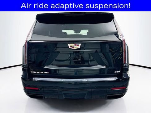 Used 2025 Cadillac Escalade Sport Platinum w/ LPO, Floor Liner Package AWD/4WD image 6