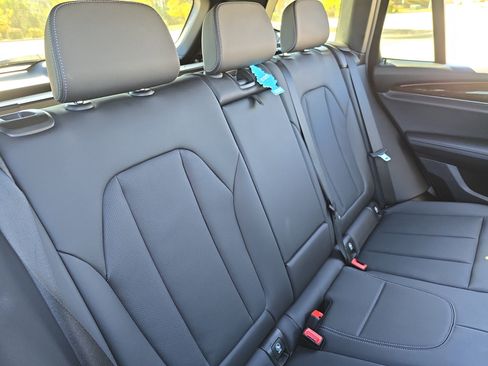 Used 2022 BMW X3 xDrive30i w/ Premium Package 2 image 12