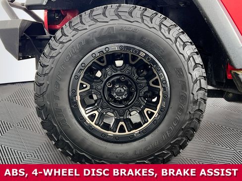 Used 2017 Jeep Wrangler Unlimited Sport w/ Quick Order Package 24S image 29