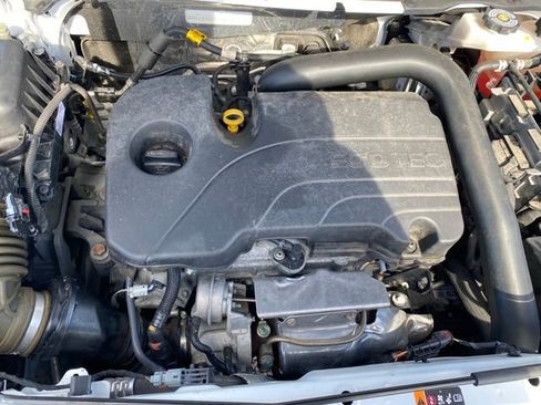 Certified 2024 Chevrolet Equinox LT image 21