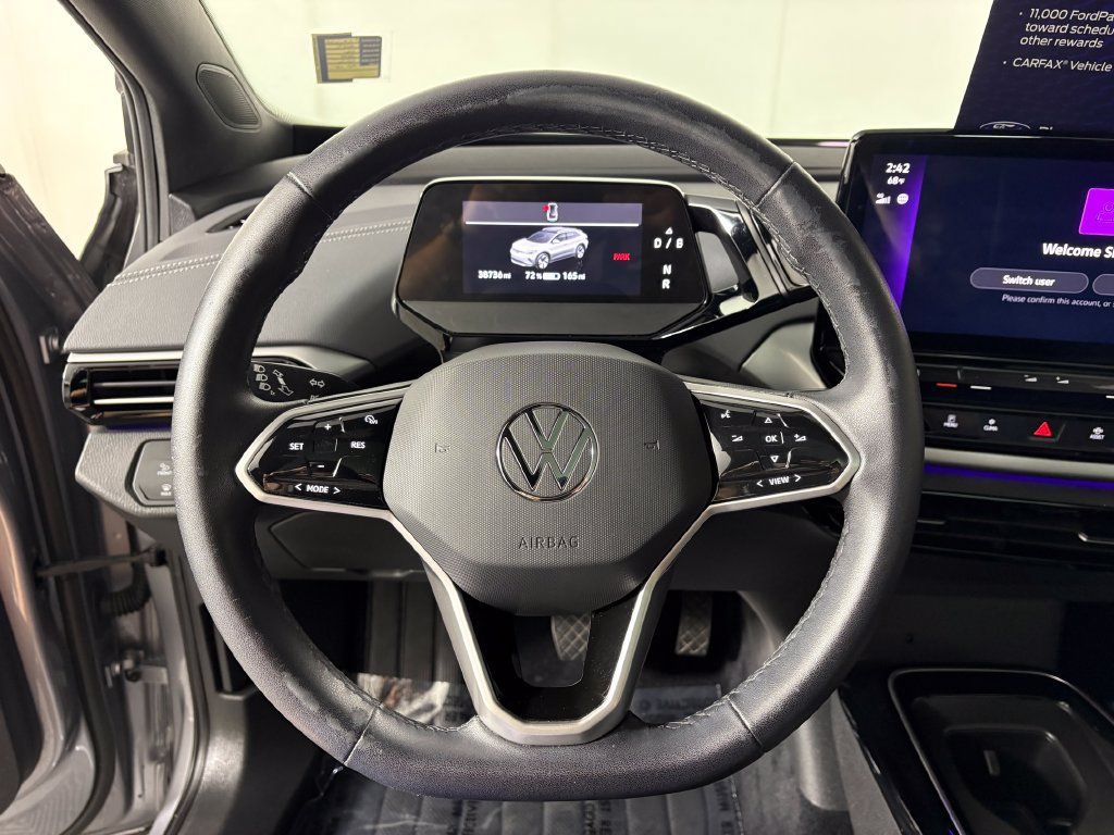 Used 2023 Volkswagen ID.4 Pro S AWD/4WD image 15
