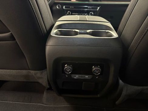 New 2026 Chevrolet Traverse RS image 18