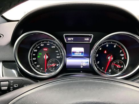 Used 2018 Mercedes-Benz GLE 350 4MATIC image 24