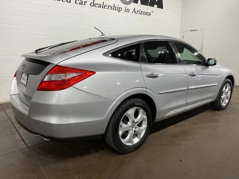 Used 2011 Honda Crosstour EX-L image 3
