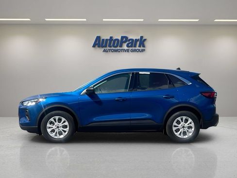 Used 2023 Ford Escape Active AWD/4WD image 4