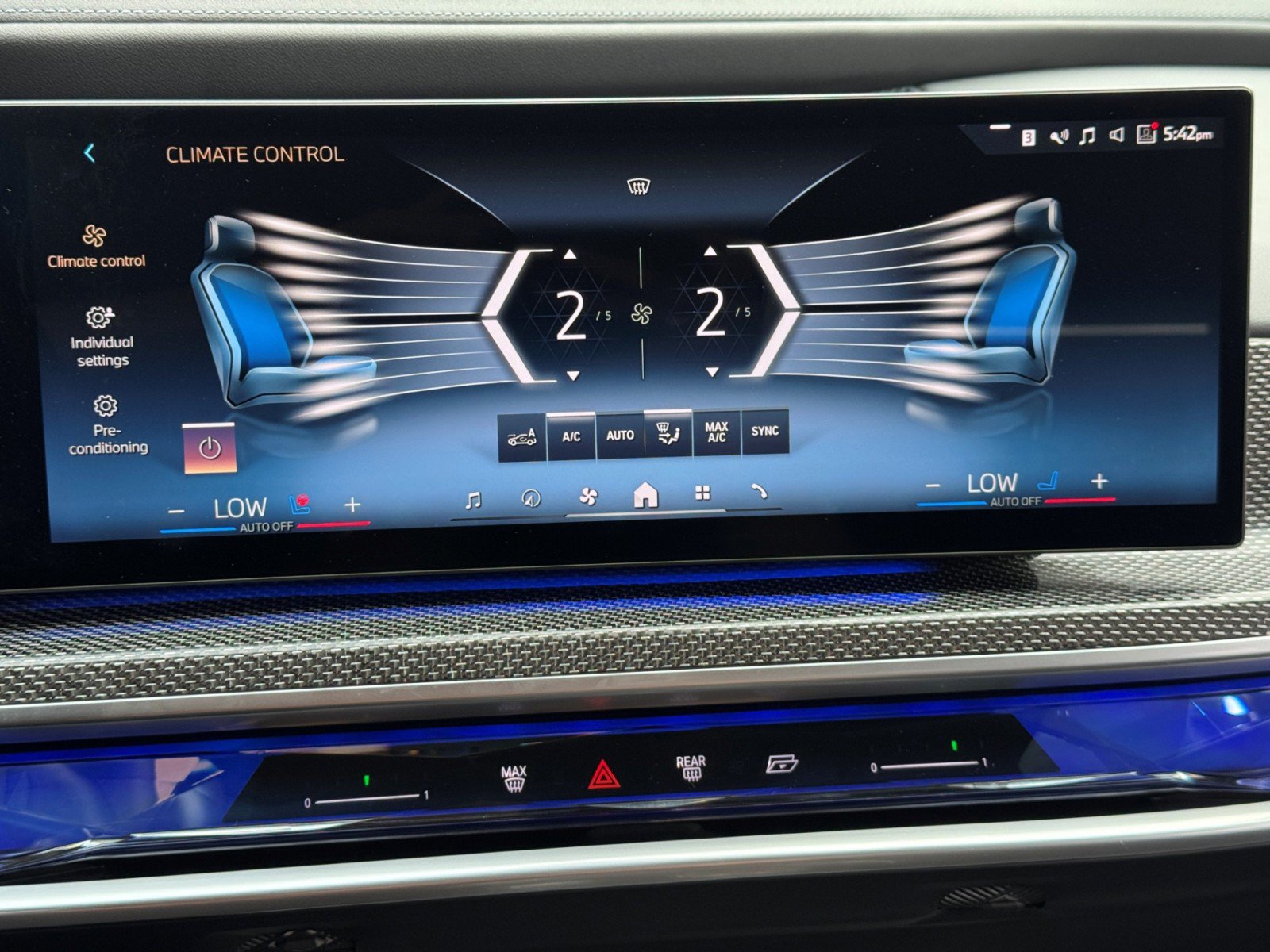 Used 2023 BMW 740i RWD image 33