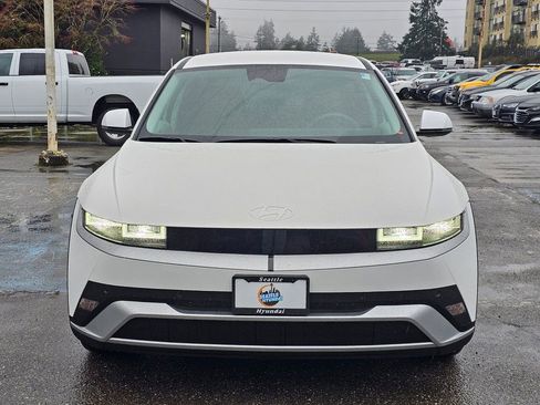 Used 2026 Hyundai Ioniq 5 SEL image 2