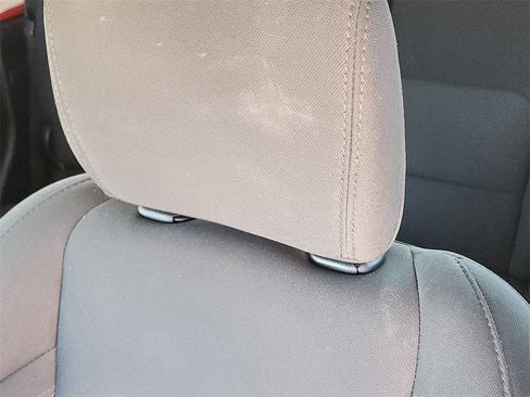 Used 2023 Jeep Gladiator Sport image 5