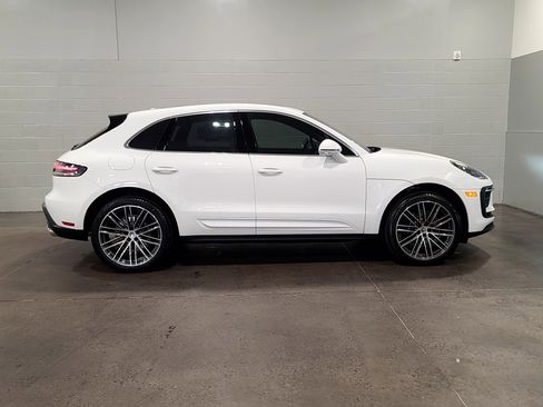 New 2026 Porsche Macan S image 8