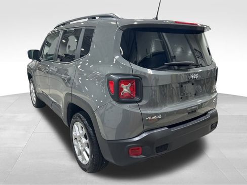 Used 2022 Jeep Renegade Latitude w/ Convenience Group image 8