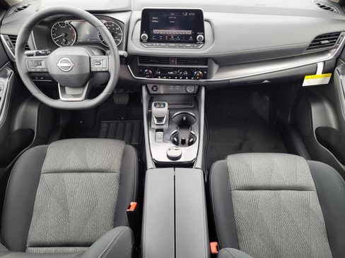 New 2026 Nissan Rogue SV w/ Cold Weather Package AWD/4WD image 20