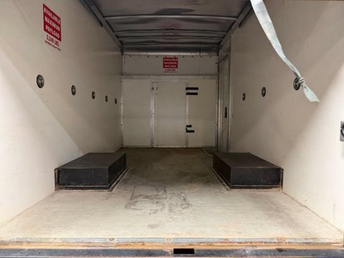 Used 2022 Ford Transit 350 DRW RWD image 25