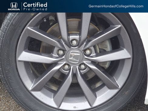 Certified 2021 Honda Civic EX image 11