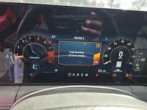 Used 2024 Ford Mustang GT Premium image 8