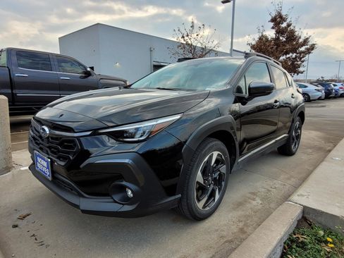 Used 2025 Subaru Crosstrek 2.5i Limited w/ Crosstrek Mirror Package image 1