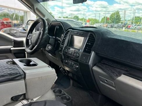 Used 2019 Ford F150 XLT AWD/4WD image 17